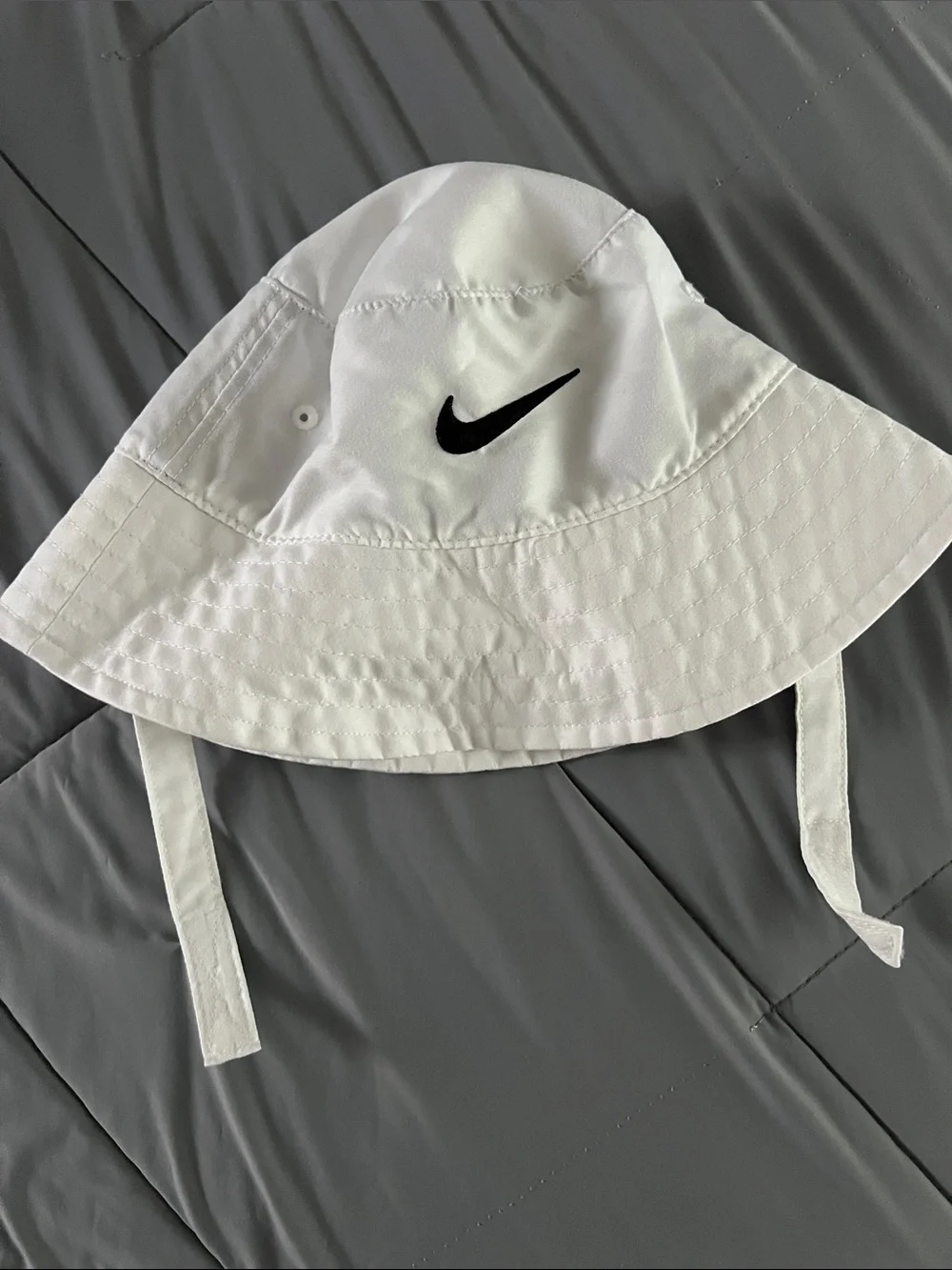 Nike White Toddler Bucket Hat with Black Swoosh